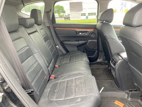 Used 2019 Honda CR-V Touring image 14