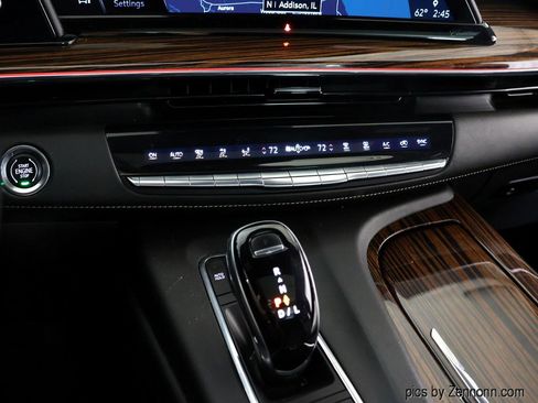 Used 2021 Cadillac Escalade ESV Premium Luxury w/ Driver Assist Tech Package AWD/4WD image 22