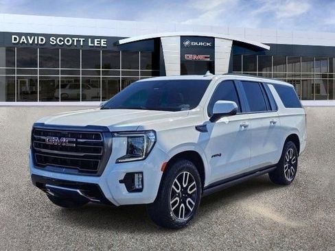 Used 2023 GMC Yukon XL AT4 w/ AT4 Premium Plus Package AWD/4WD image 1