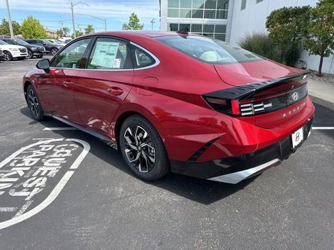 Used 2024 Hyundai Sonata SEL image 7