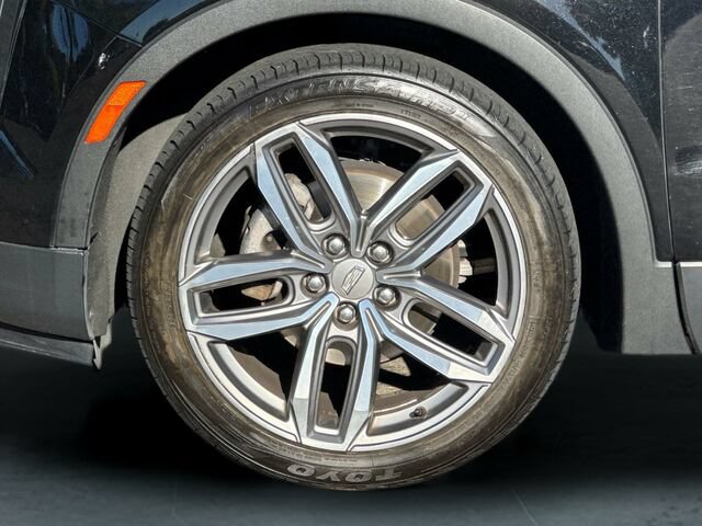 Used 2019 Cadillac XT4 Sport AWD/4WD image 33