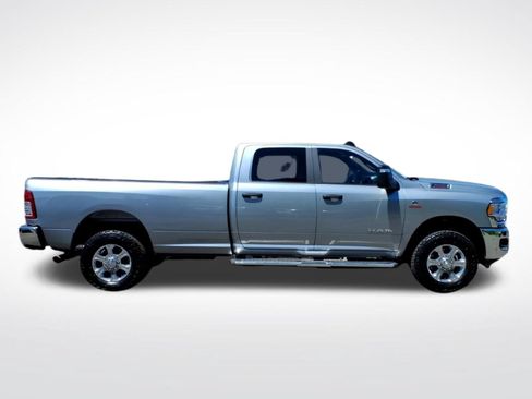 Certified 2024 RAM 3500 Big Horn AWD/4WD image 7