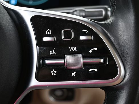 Used 2023 Mercedes-Benz GLE 450 4MATIC image 37