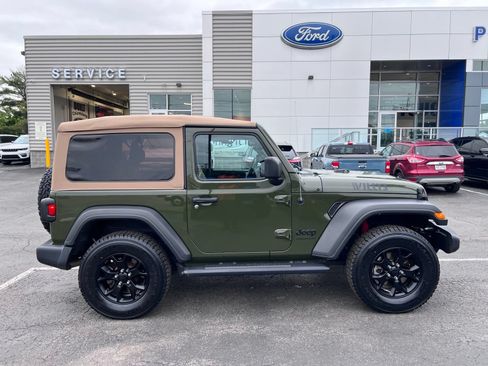 Used 2021 Jeep Wrangler Sport AWD/4WD image 8