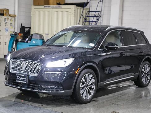 Used 2020 Lincoln Corsair Reserve w/ Equipment Group 201A image 3