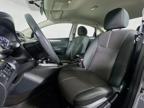 Used 2018 Nissan Sentra S w/ S Midnight Style Package FWD image 11