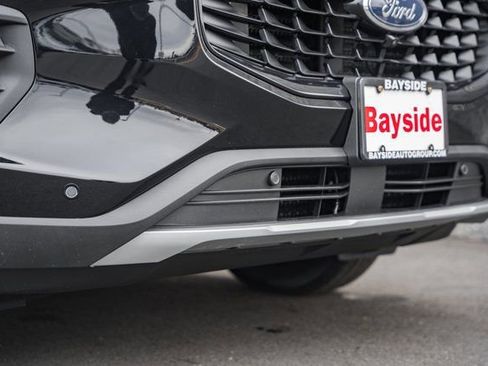 New 2026 Ford Escape SE w/ PHEV Premium Package FWD image 20