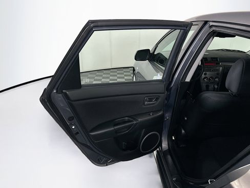 Used 2007 MAZDA MAZDA3 s Touring image 23