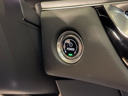 Certified 2024 Cadillac Lyriq Tech RWD image 16