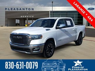 Used 2025 RAM 1500 Laramie video 1