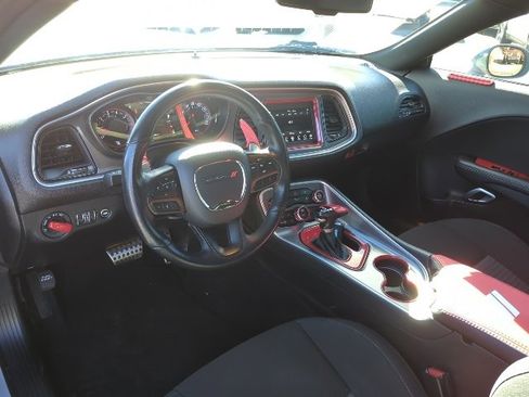 Used 2020 Dodge Challenger R/T w/ Blacktop Package image 7