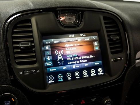 Used 2023 Chrysler 300 S image 25