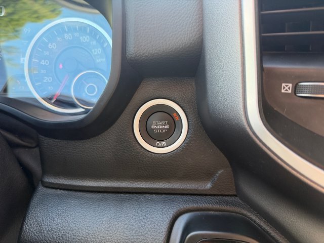 Used 2020 RAM 1500 Big Horn AWD/4WD image 26