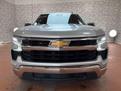 Used 2022 Chevrolet Silverado 1500 LT w/ Protection Package image 2