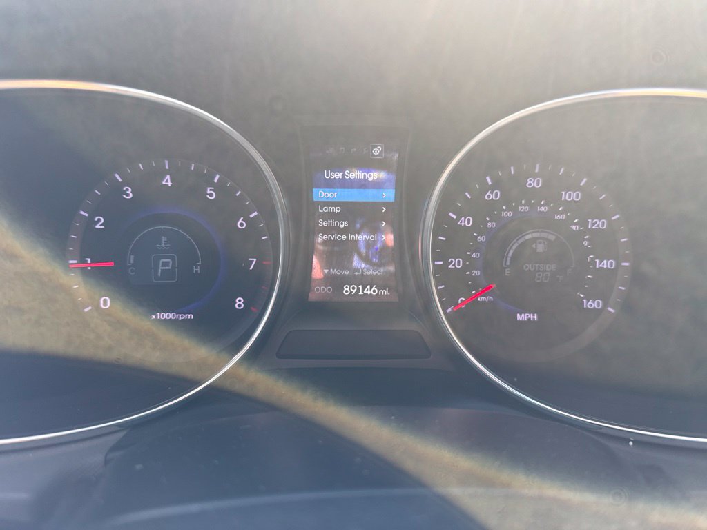 Used 2013 Hyundai Santa Fe Sport 2.0T w/ Technology Pkg FWD image 12