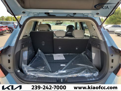 New 2027 Kia Seltos S FWD image 10