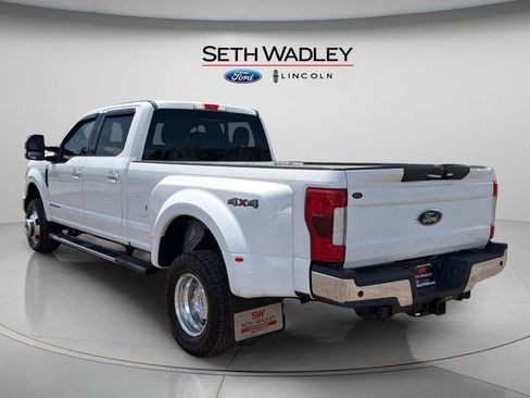 Used 2018 Ford F350 Lariat w/ Lariat Ultimate Package AWD/4WD image 5