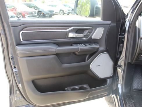 New 2026 RAM 1500 Laramie AWD/4WD image 11