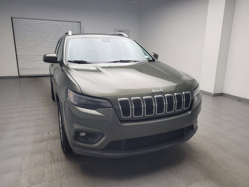 Used 2019 Jeep Cherokee Latitude w/ Popular Appearance Group FWD image 14