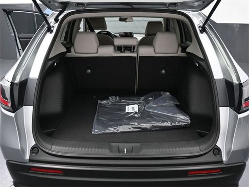 New 2026 Honda HR-V LX image 19
