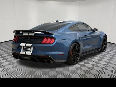 Used 2021 Ford Mustang Shelby GT500 w/ Technology Package RWD image 6