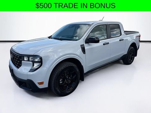 Certified 2025 Ford Maverick XLT w/ XLT Luxury Package AWD/4WD image 3