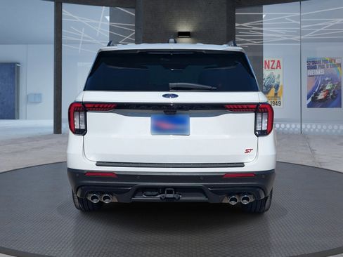 Used 2025 Ford Explorer ST w/ Sun And Sound Package image 5