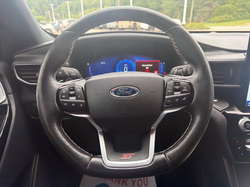 Used 2021 Ford Explorer ST w/ Equipment Group 401A AWD/4WD image 14