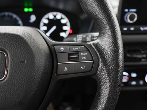 Used 2024 Honda HR-V LX image 26