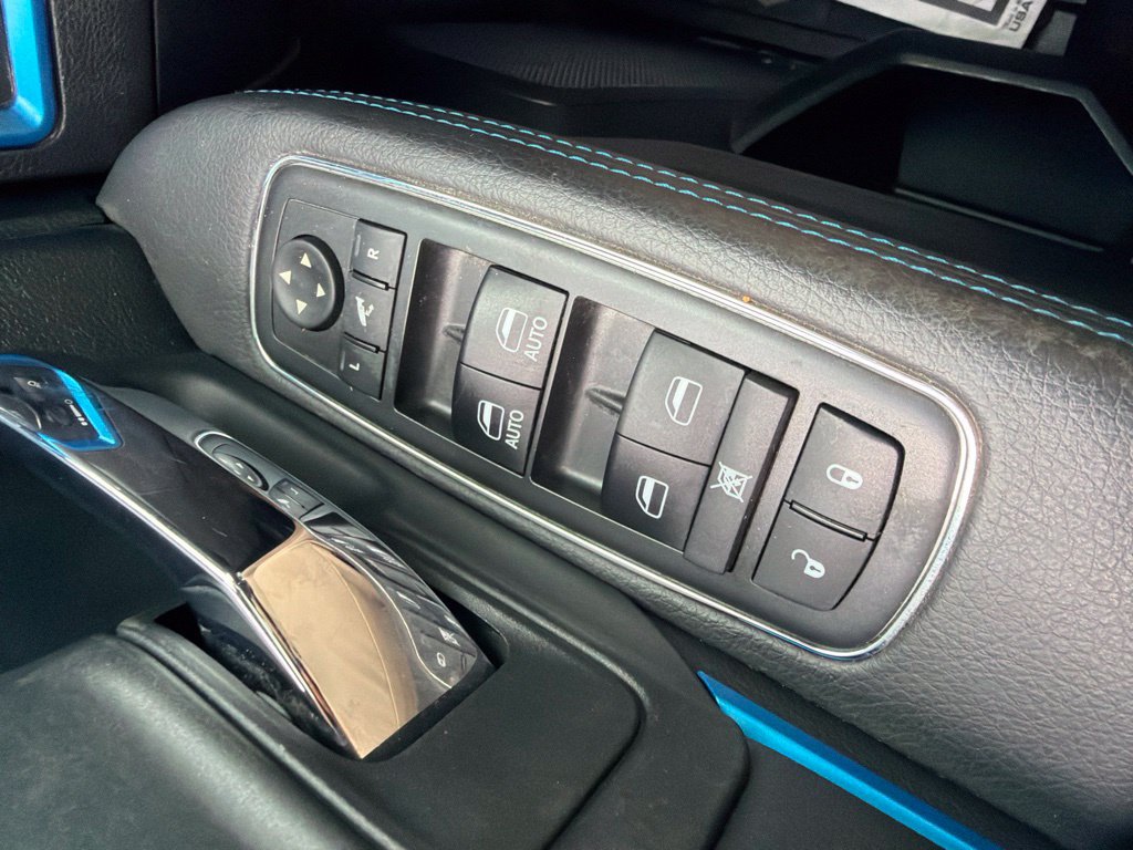 Used 2018 RAM 1500 Sport w/ Hydro Blue Sport Package AWD/4WD image 17