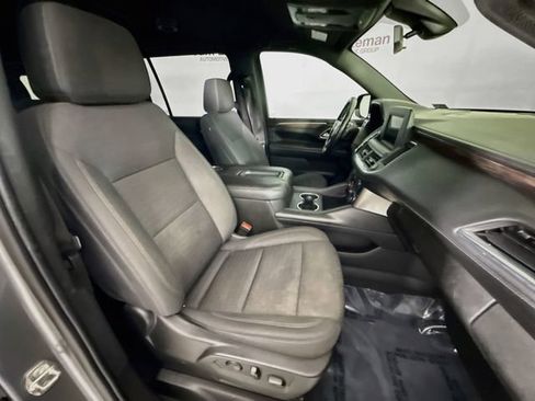 Used 2022 Chevrolet Suburban LS w/ Driver Alert Package AWD/4WD image 28