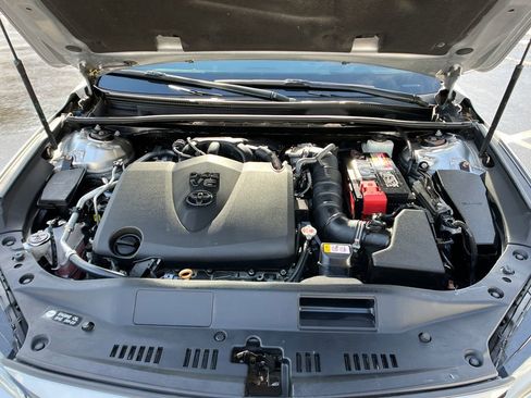 Used 2019 Toyota Avalon Touring w/ Advanced Safety Package image 23