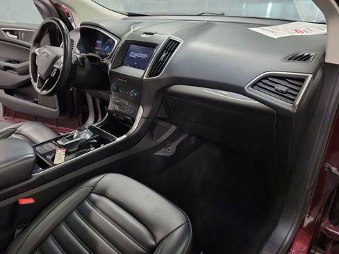 Used 2019 Ford Edge SEL w/ Equipment Group 201A AWD/4WD image 24