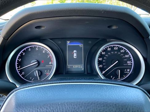 Used 2021 Toyota Camry LE FWD image 23