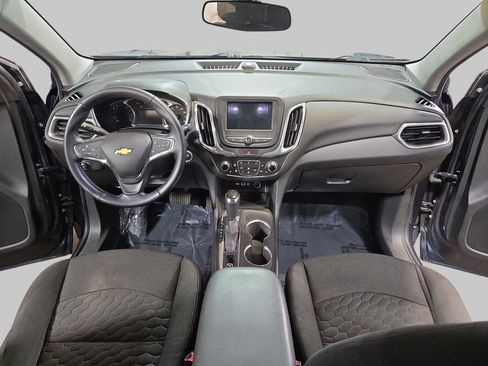 Used 2019 Chevrolet Equinox LT image 9