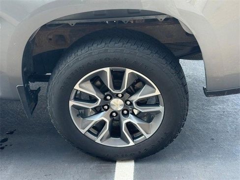 Used 2020 Chevrolet Silverado 1500 LT w/ All-Star Edition image 5