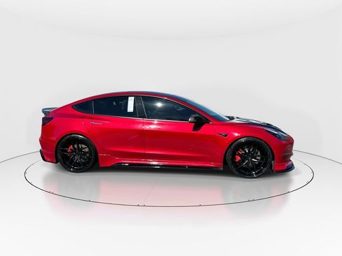 Used 2022 Tesla Model 3 Performance image 9