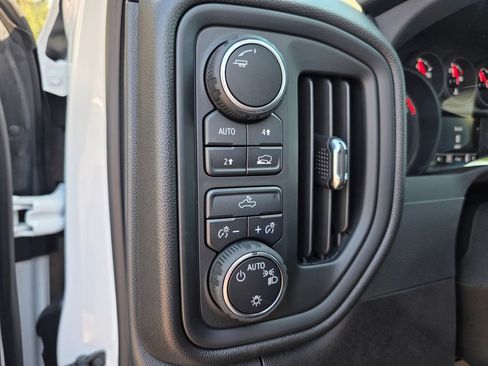 New 2025 Chevrolet Silverado 1500 W/T w/ WT Value Package image 11