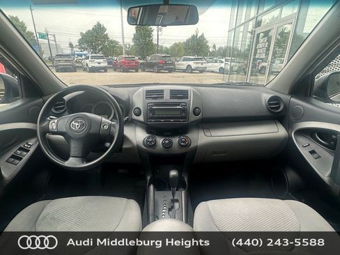 Used 2012 Toyota RAV4 4WD w/ Upgrade Value Pkg image 17
