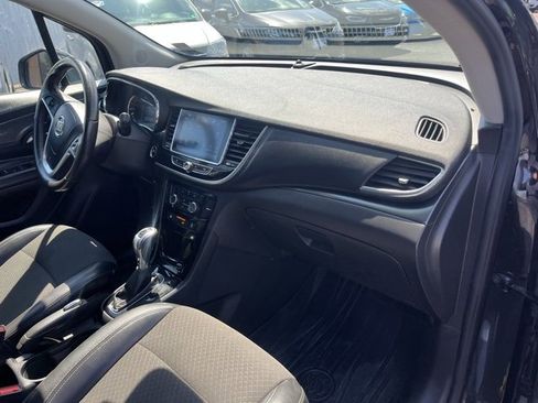 Used 2020 Buick Encore Preferred w/ Safety Package image 15