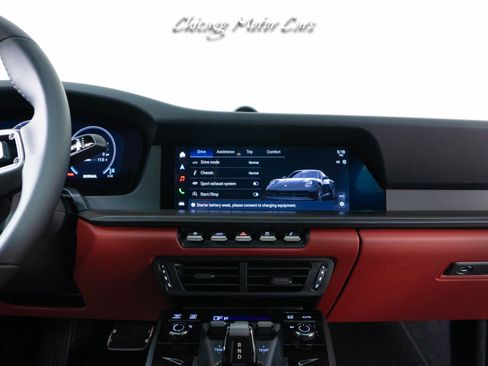 Used 2026 Porsche 911 Carrera S image 33