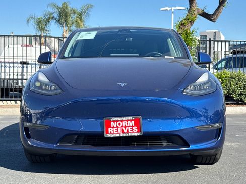 Used 2022 Tesla Model Y Performance image 4