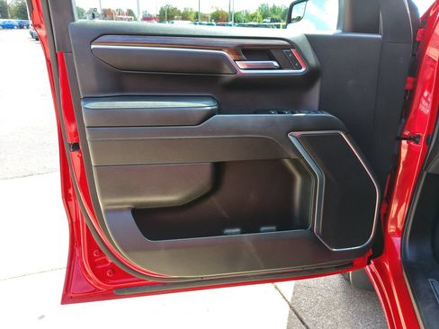 Used 2023 Chevrolet Silverado 1500 LT AWD/4WD image 14