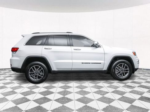 Used 2022 Jeep Grand Cherokee Limited image 41