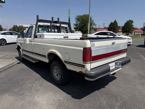 Used 1990 Ford F150 4x4 Regular Cab image 4