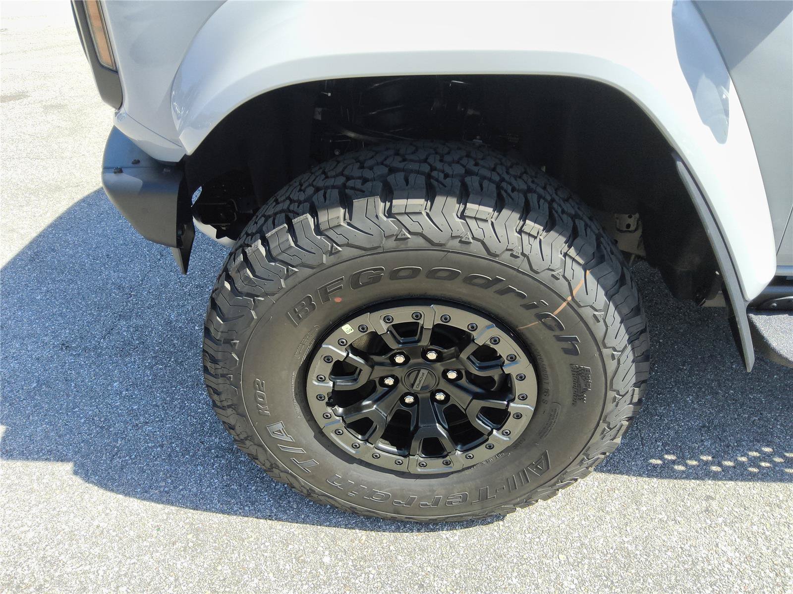 New 2026 Ford Bronco Raptor AWD/4WD image 9