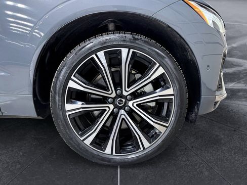 Used 2023 Volvo XC60 T8 Ultimate image 35