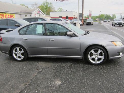 Used 2008 Subaru Legacy 2.5i Limited AWD/4WD image 3