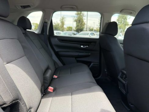 Used 2025 Honda CR-V LX image 23