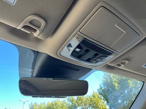 Used 2026 Acura MDX FWD image 10